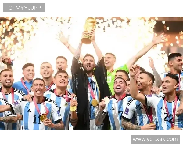 足球球星真实体格揭秘：从梅西到C罗，他们的身高体重差异解析