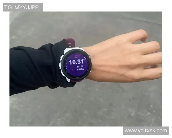 晨跑足球球星揭秘：那些坚持晨跑的足球巨星背后的故事